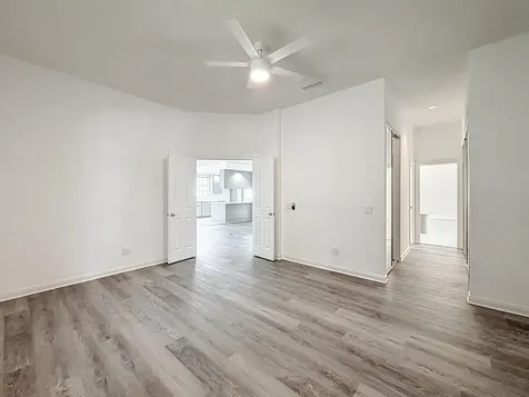 240 Nw Bentley Circle Port Saint Lucie FL 34986