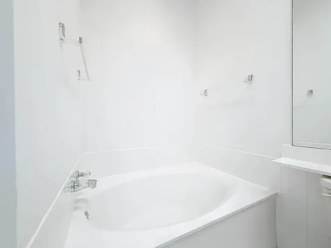 240 Nw Bentley Circle Port Saint Lucie FL 34986