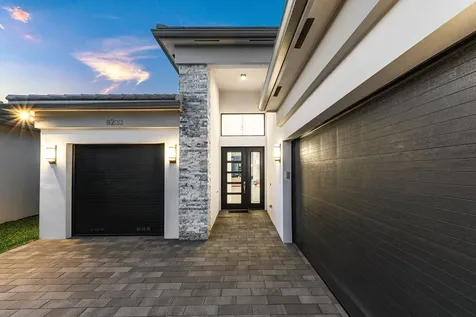 8233 Essex Country Club Drive Boca Raton FL 33434