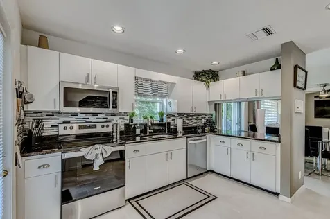 18174 SE Fairview Circle Tequesta FL 33469