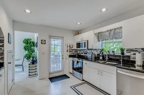 18174 SE Fairview Circle Tequesta FL 33469