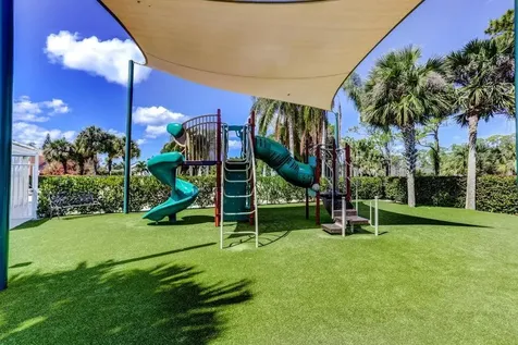 18174 SE Fairview Circle Tequesta FL 33469
