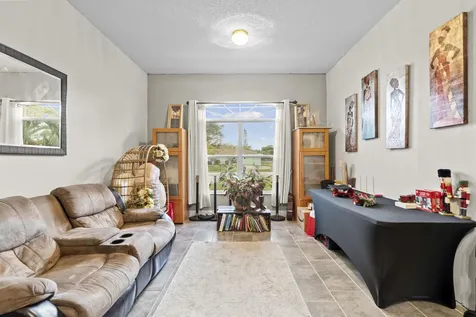 370 Sw Tulip Boulevard Port Saint Lucie FL 34953