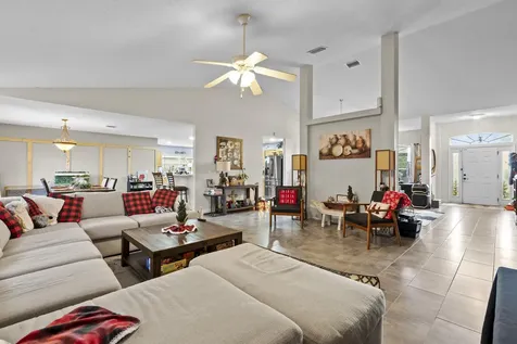 370 Sw Tulip Boulevard Port Saint Lucie FL 34953