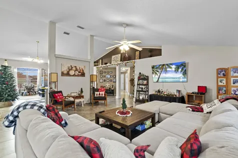 370 Sw Tulip Boulevard Port Saint Lucie FL 34953