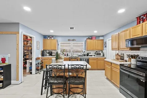 370 Sw Tulip Boulevard Port Saint Lucie FL 34953