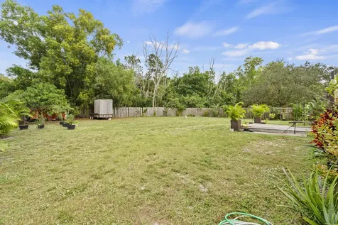 370 Sw Tulip Boulevard Port Saint Lucie FL 34953