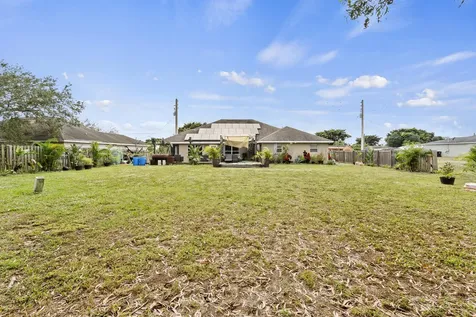 370 Sw Tulip Boulevard Port Saint Lucie FL 34953