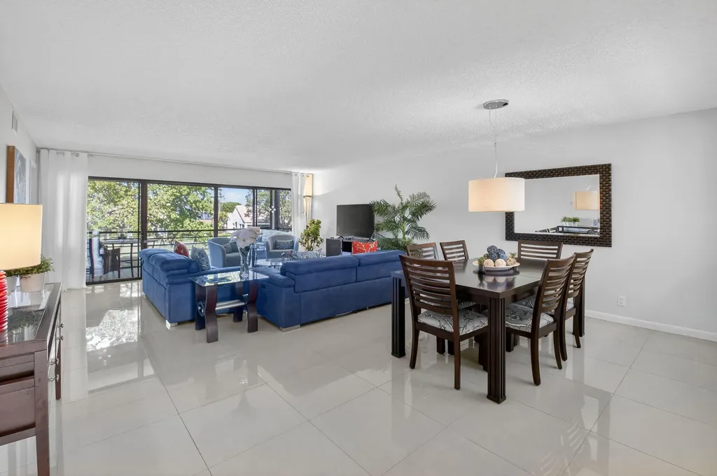 5673 Fairway Park Drive Boynton Beach FL 33437