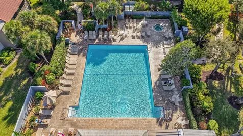 5673 Fairway Park Drive Boynton Beach FL 33437