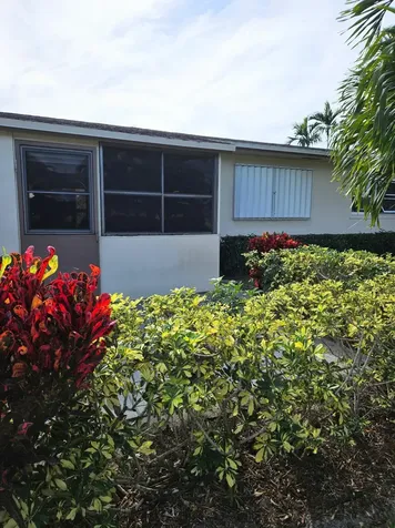 2572 E Emory Drive West Palm Beach FL 33415