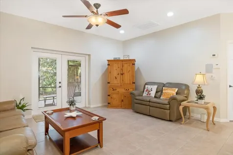1410 4th Court Vero Beach FL 32960