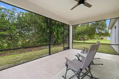 1410 4th Court Vero Beach FL 32960
