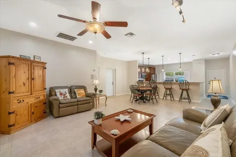 1410 4th Court Vero Beach FL 32960