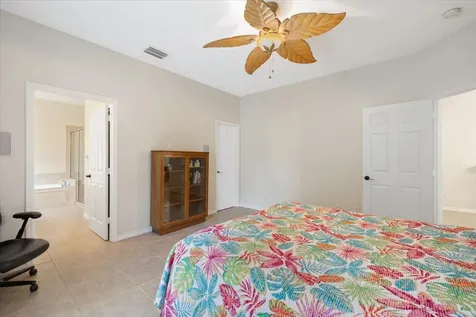 1410 4th Court Vero Beach FL 32960