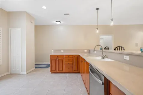 1410 4th Court Vero Beach FL 32960