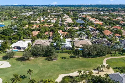 7039 Mandarin Drive Boca Raton FL 33433