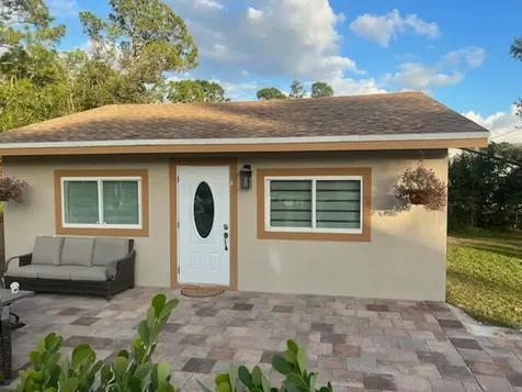 16355 E Downers Drive Loxahatchee FL 33470