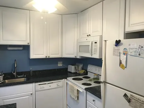 596 Saxony M Delray Beach FL 33446