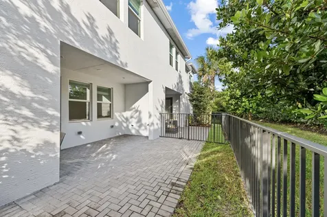 16370 Oakview Drive Westlake FL 33470