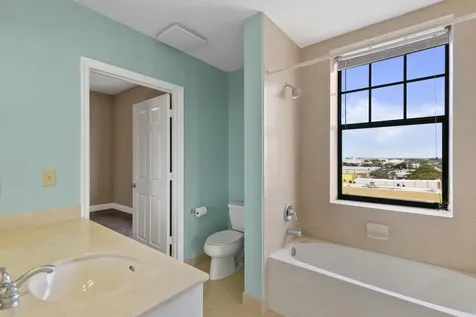 511 Lucerne Avenue Lake Worth Beach FL 33460