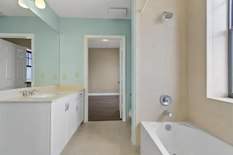 511 Lucerne Avenue Lake Worth Beach FL 33460