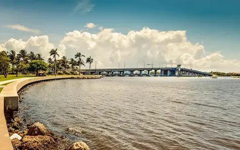 511 Lucerne Avenue Lake Worth Beach FL 33460