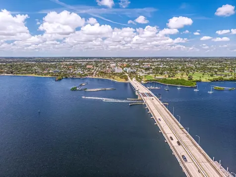 511 Lucerne Avenue Lake Worth Beach FL 33460