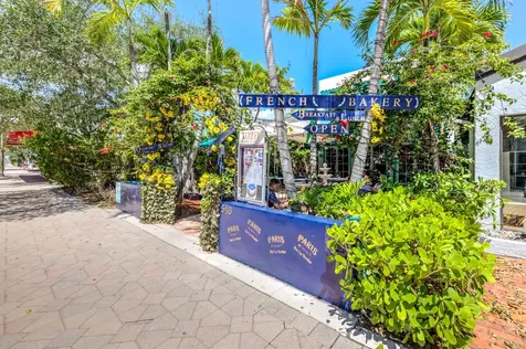 511 Lucerne Avenue Lake Worth Beach FL 33460