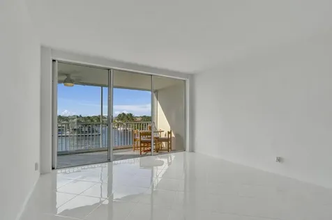 3100 S Ocean Boulevard Highland Beach FL 33487