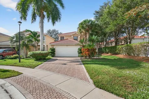 7533 Topiary Avenue Boynton Beach FL 33437