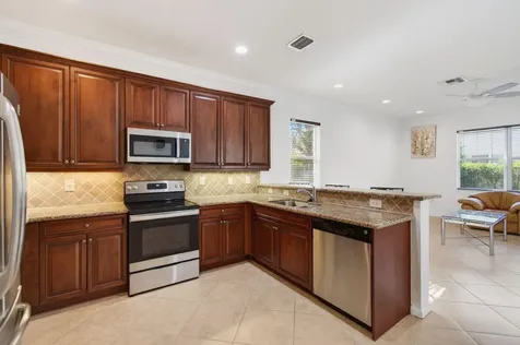 7533 Topiary Avenue Boynton Beach FL 33437
