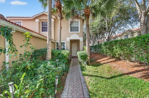 7533 Topiary Avenue Boynton Beach FL 33437