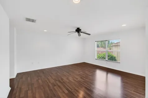 7533 Topiary Avenue Boynton Beach FL 33437