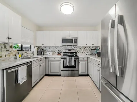 698 Sw Veronica Avenue Port Saint Lucie FL 34953