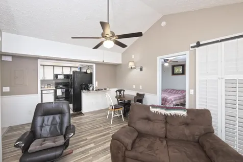 1673 Se Green Acres Circle Port Saint Lucie FL 34952