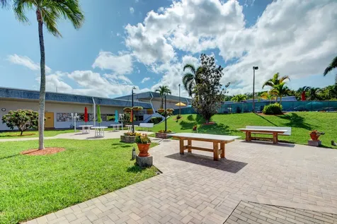 2960 Cynthia Lane Lake Worth Beach FL 33461