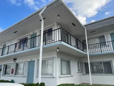 2960 Cynthia Lane Lake Worth Beach FL 33461