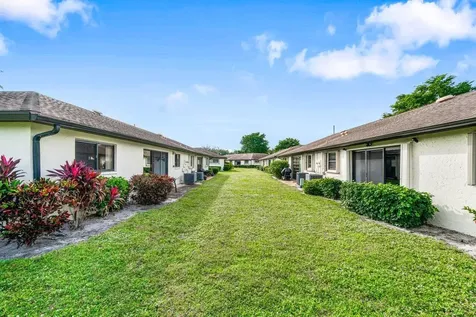 4888 Equestrian Circle Boynton Beach FL 33436