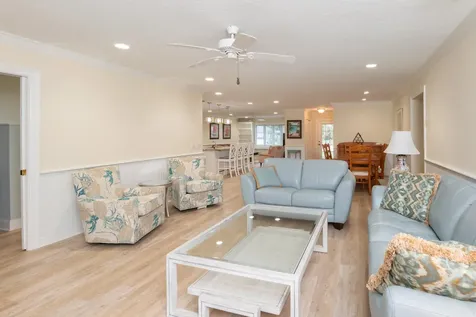 2918 SE Fairway Stuart FL 34997