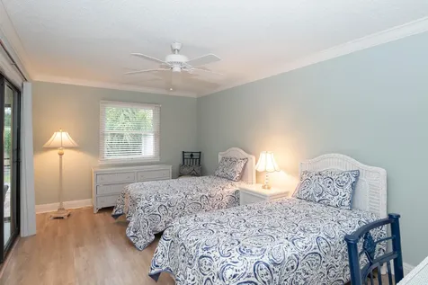 2918 SE Fairway Stuart FL 34997
