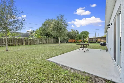 1414 Sw Crest Avenue Port Saint Lucie FL 34953
