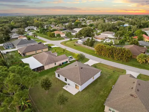 1414 Sw Crest Avenue Port Saint Lucie FL 34953