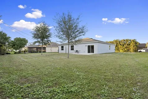 1414 Sw Crest Avenue Port Saint Lucie FL 34953