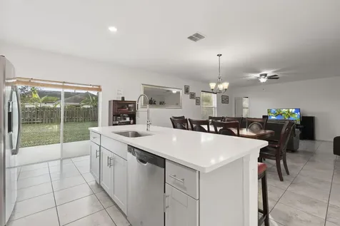 1414 Sw Crest Avenue Port Saint Lucie FL 34953