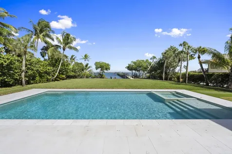 54 S Sewalls Point Road Sewalls Point FL 34996