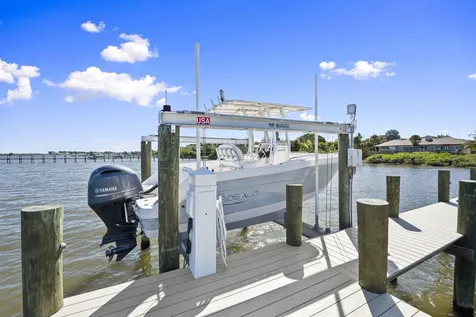 54 S Sewalls Point Road Sewalls Point FL 34996