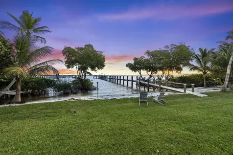 54 S Sewalls Point Road Sewalls Point FL 34996