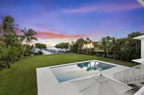 54 S Sewalls Point Road Sewalls Point FL 34996