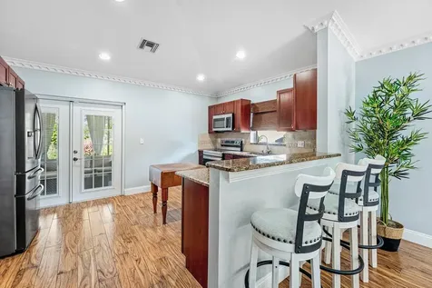 5418 Club Circle Haverhill FL 33415